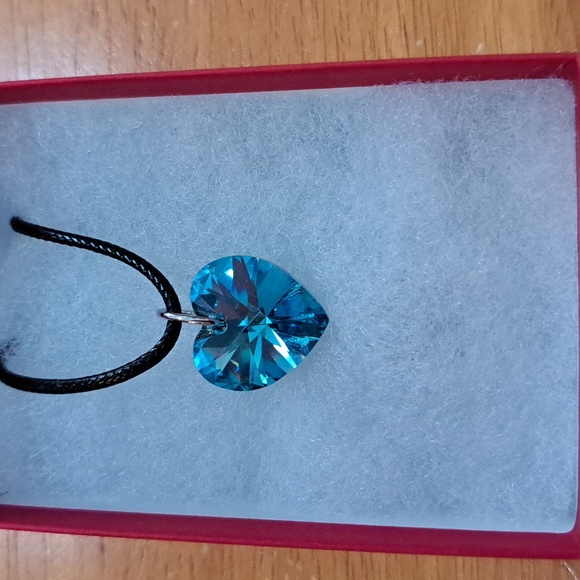 Evening Ocean Crystal Heart Necklace - Picture 2 of 6